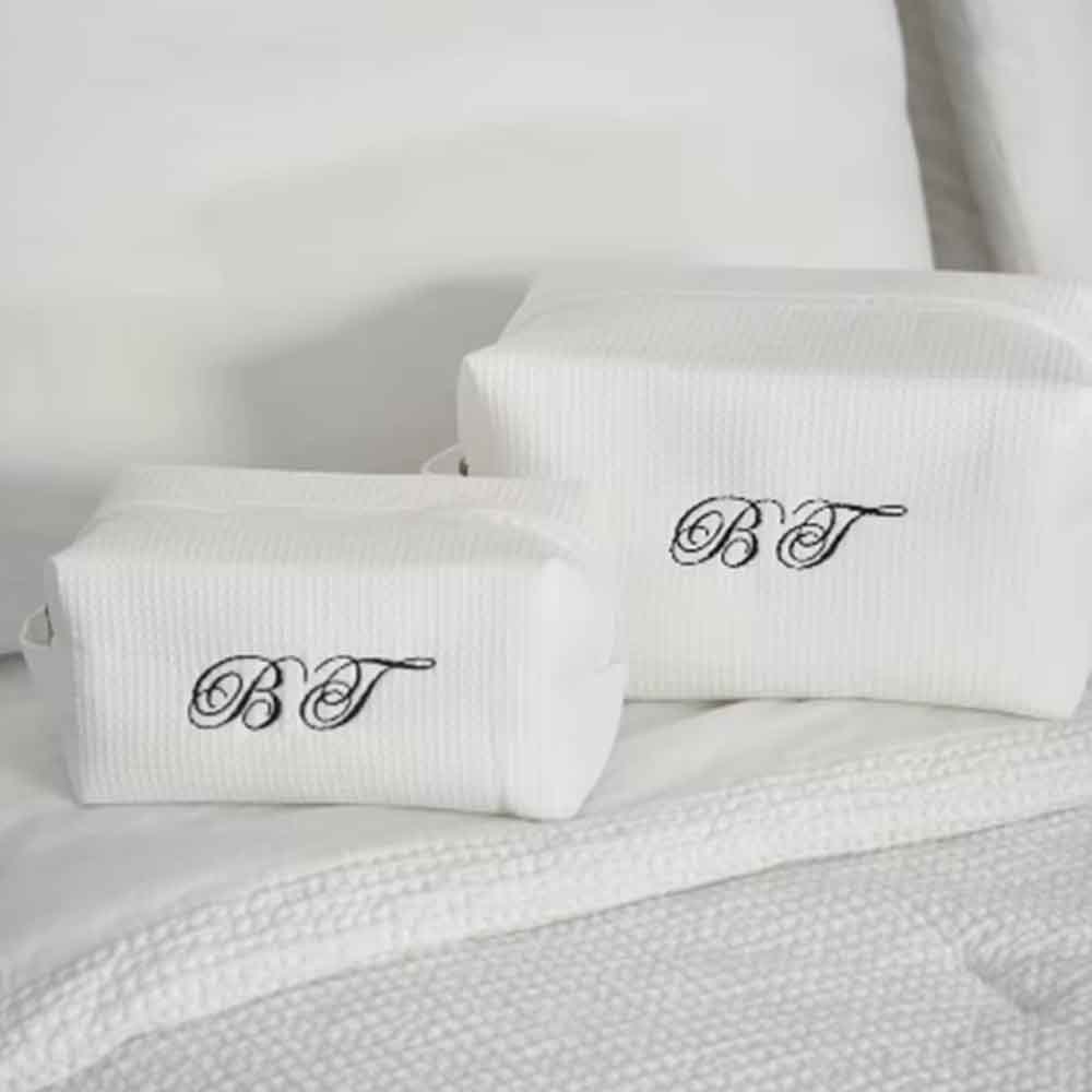 Travel Accessories Gifts For Her - カスタムギフト シャオベラ ワッフルポーチ – パーソナライズされたトラベルバッグ、メイクアップバッグ、彼女へのギフト、ヨーロッパ旅行用アクセサリー