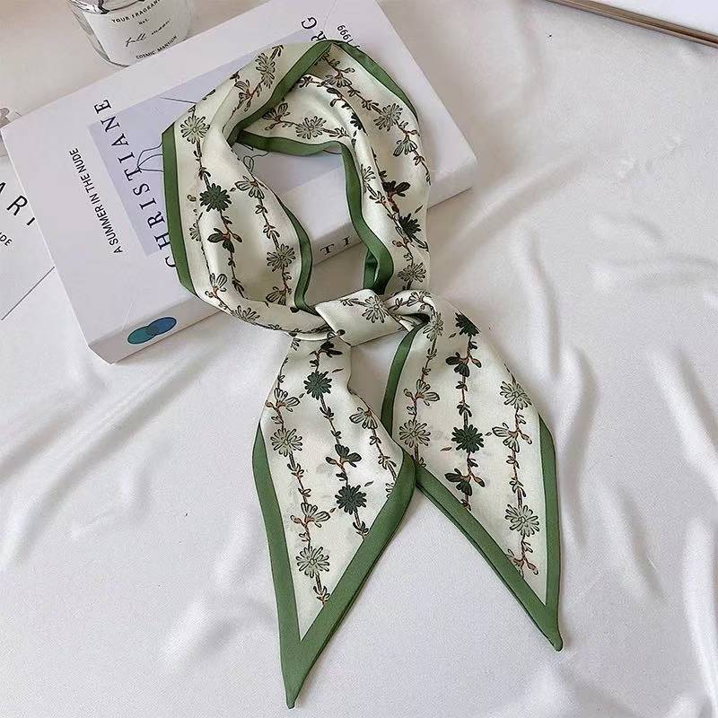 ヴィンテージ花柄シルクスカーフバンド、キュートでシックなボヘ - Travel Accessories Gifts のレビューと価格