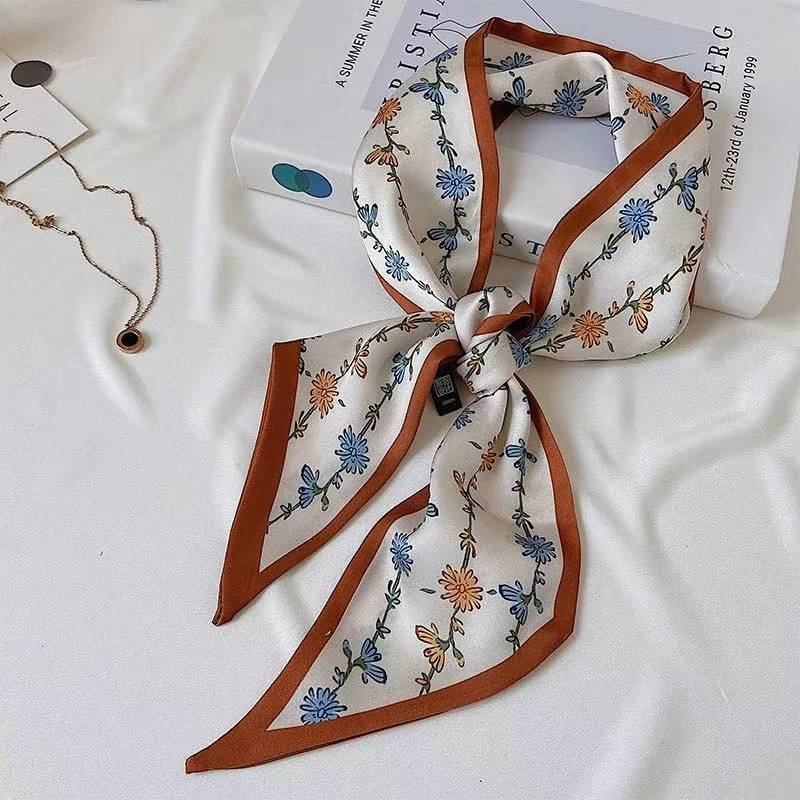 ヴィンテージ花柄シルクスカーフバンド、キュートでシックなボヘ - Travel Accessories Gifts のレビューと価格