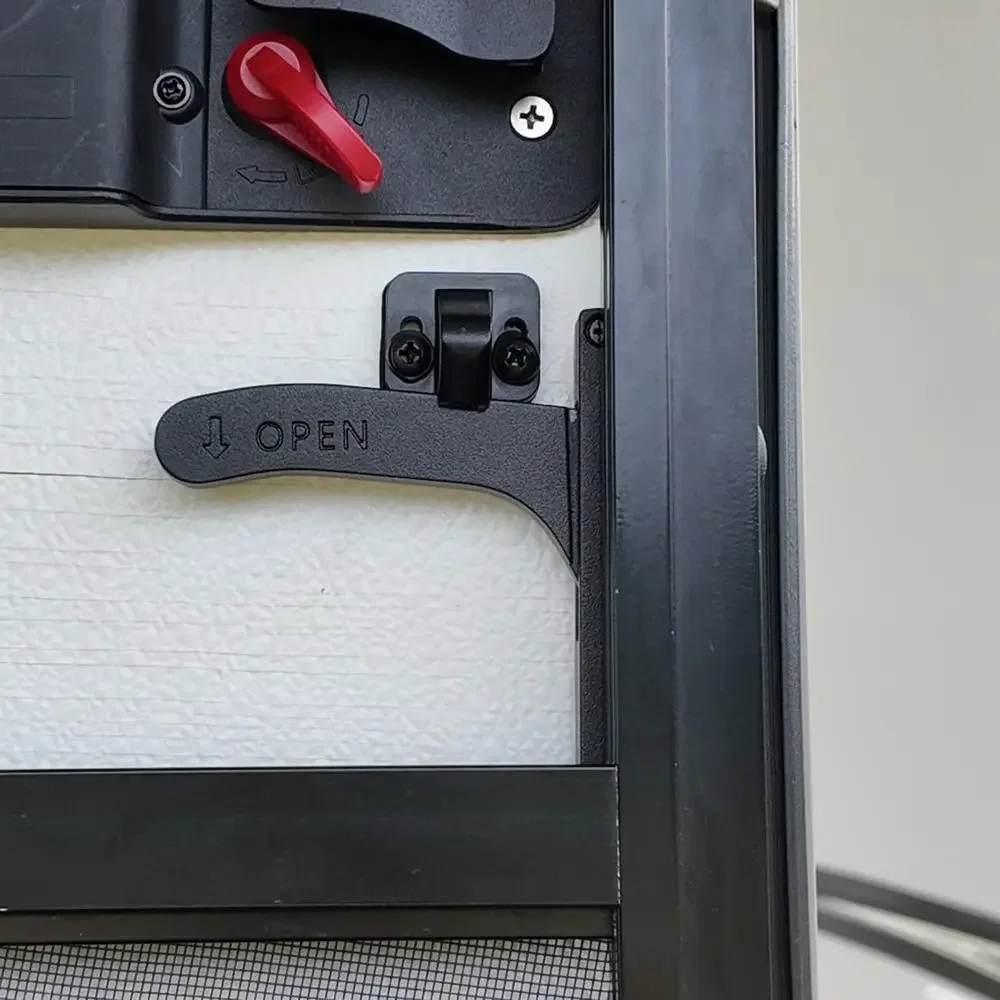 Safoner アルミニウム RV スクリーンドアラッチ右ハ - Travel Accessories のレビューと価格