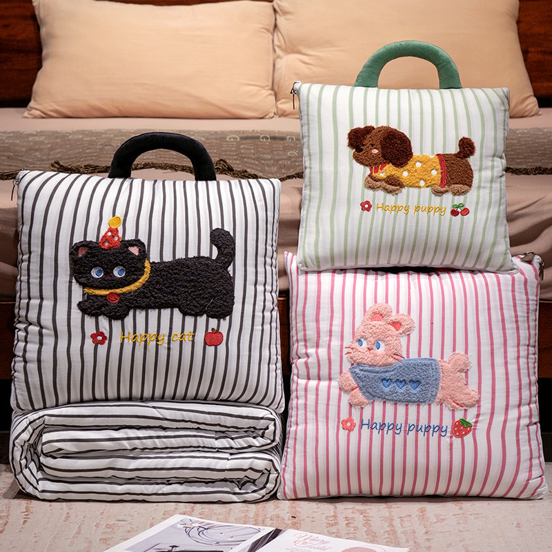 漫画柄ストライプ枕毛布2-in-1エアコンキルト 車用 ソフ - Travel Accessories Gifts のレビューと価格