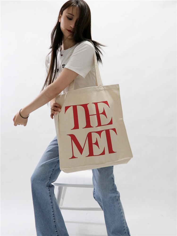ニューヨークメトロポリタン美術館ロゴユニセックスキャンバスシ - Travel Accessories New York のレビューと価格